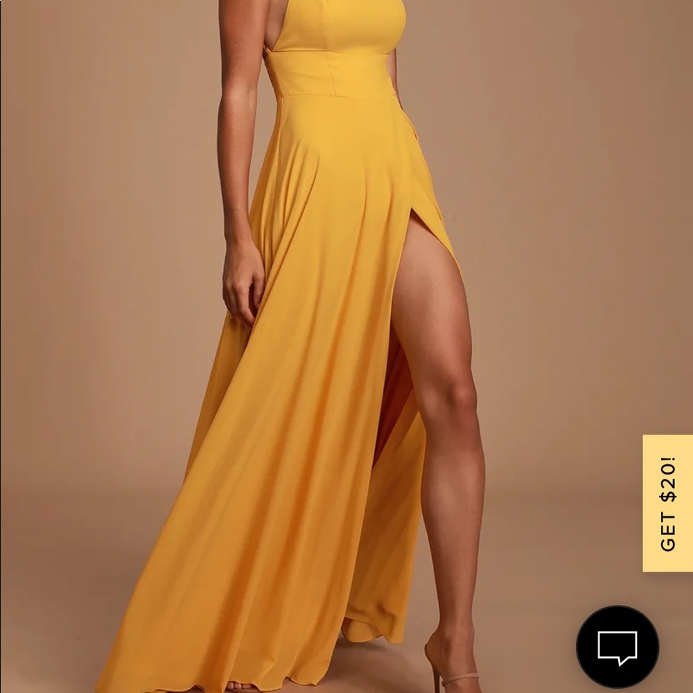 Lulu’s Yellow Backless Maxi Dress size SM NWT!